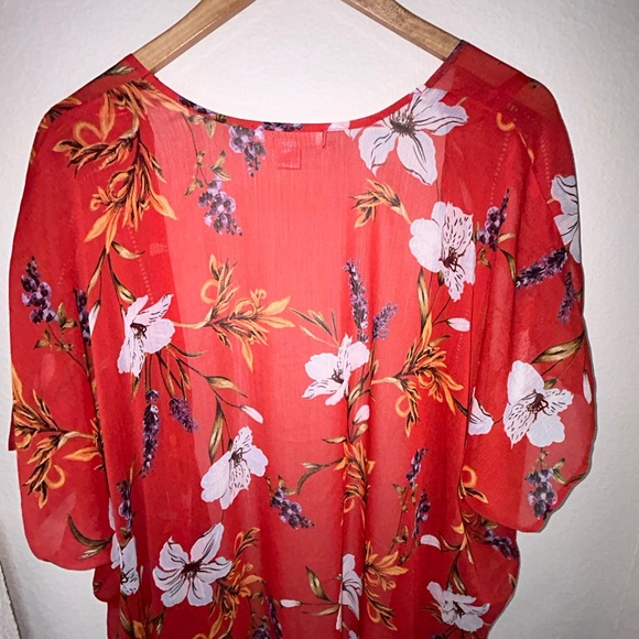 Band of Gypsies Red floral kimono xs/s - Picture 8 of 8
